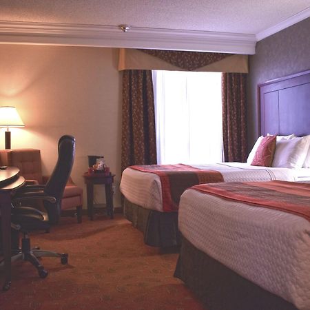 Hamilton Plaza Hotel And Conference Centre Luaran gambar