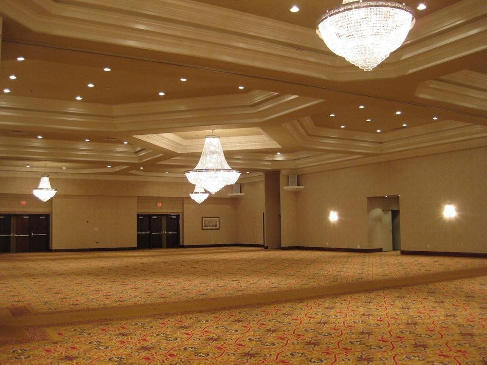 Hamilton Plaza Hotel And Conference Centre Luaran gambar