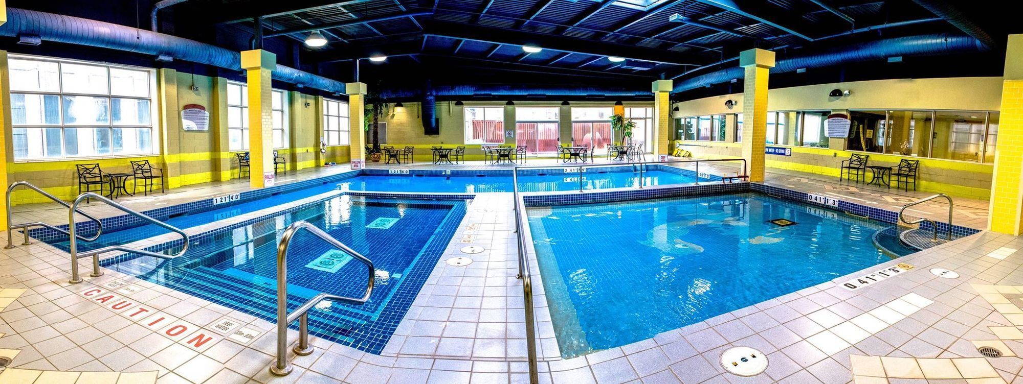 Hamilton Plaza Hotel And Conference Centre Luaran gambar