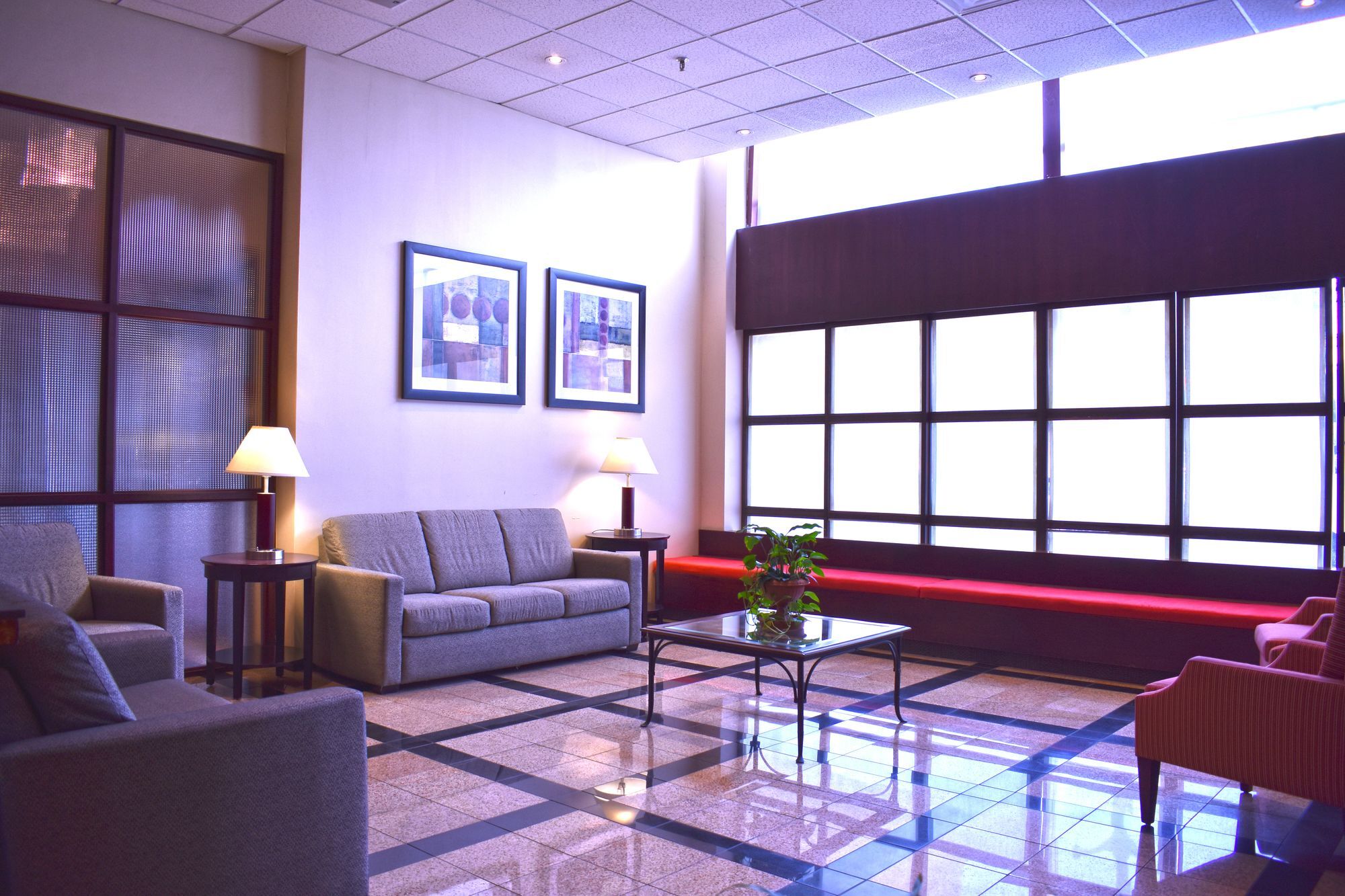 Hamilton Plaza Hotel And Conference Centre Luaran gambar